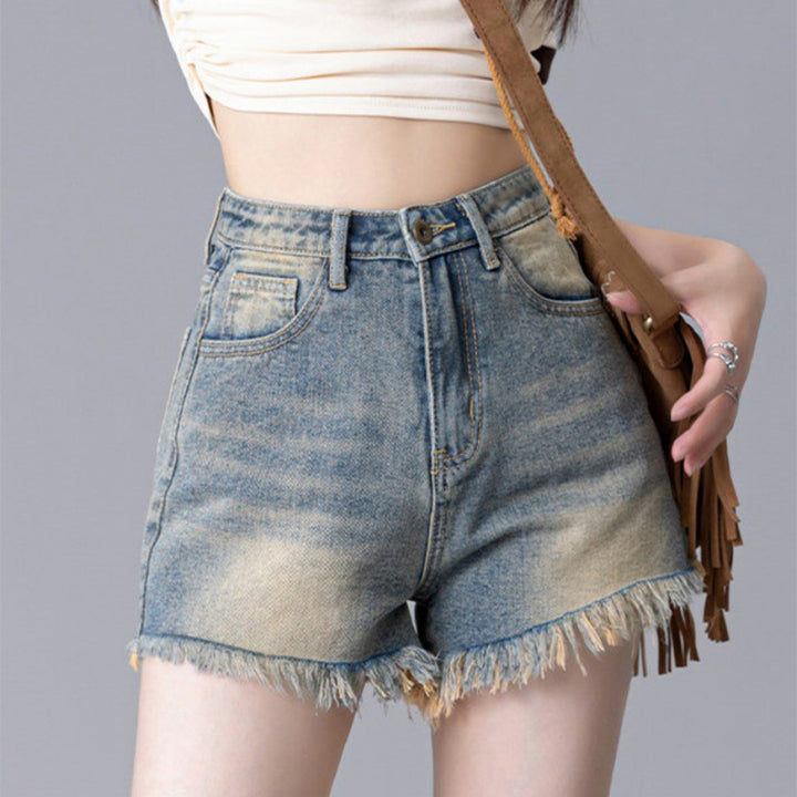 High-waisted raw-hem denim shorts—versatile fit