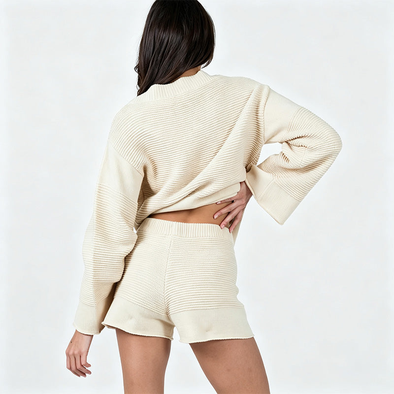 New solid-color flared-sleeve top and trousers set