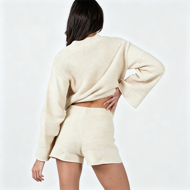 New solid-color flared-sleeve top and trousers set