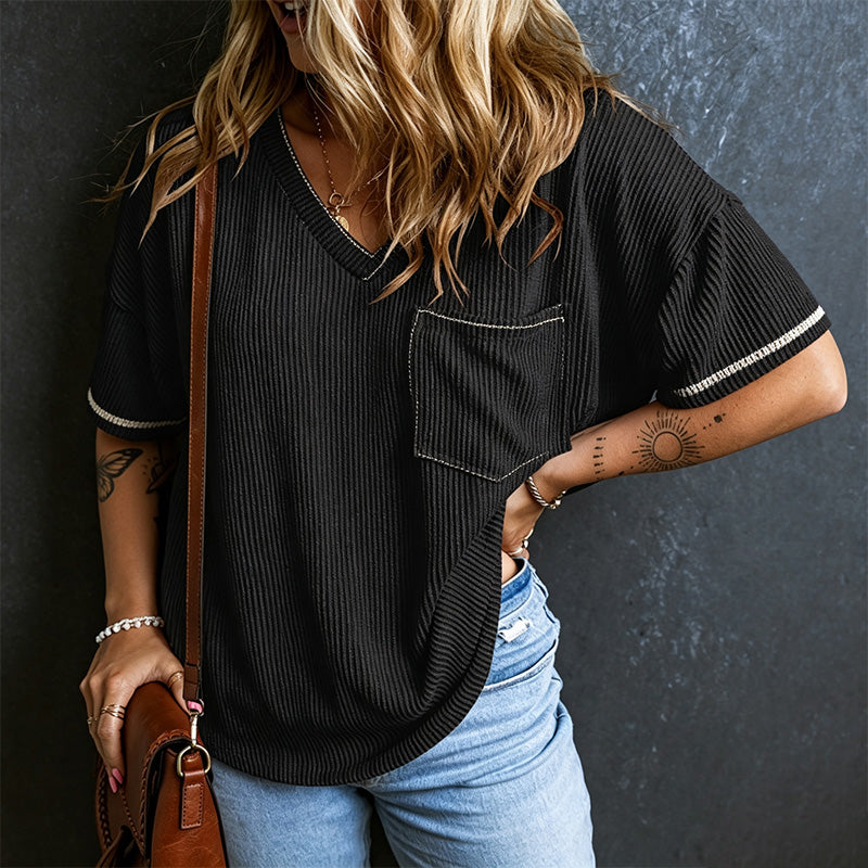 New short-sleeve V-neck top