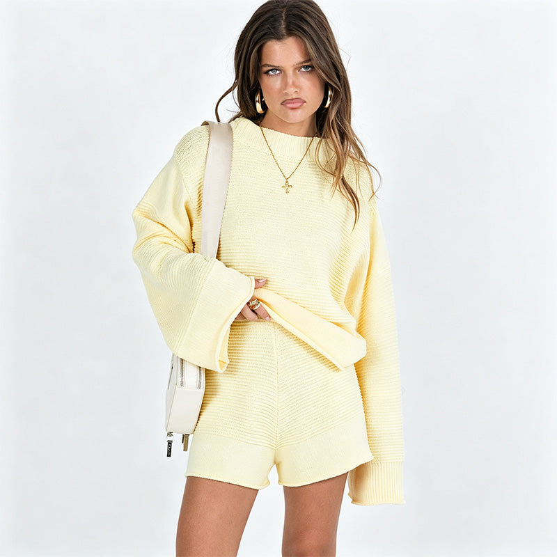New solid-color flared-sleeve top and trousers set