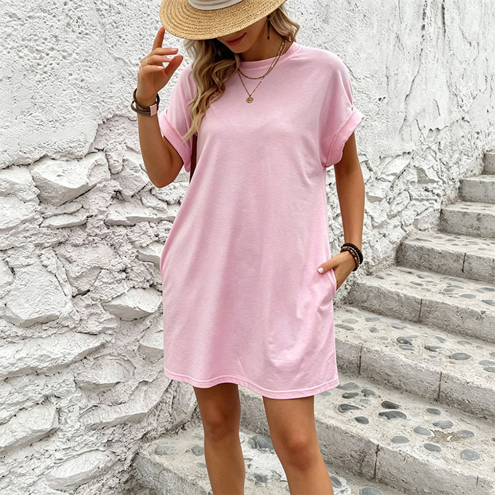 Casual solid-color crew-neck dress