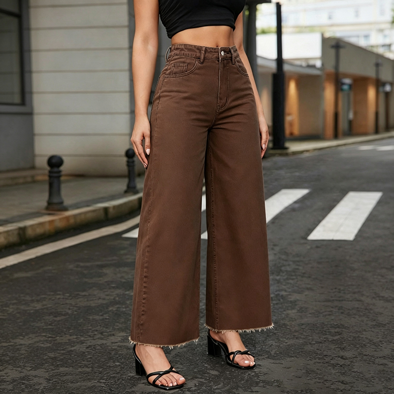 Low-stretch straight-leg raw-hem cropped jeans