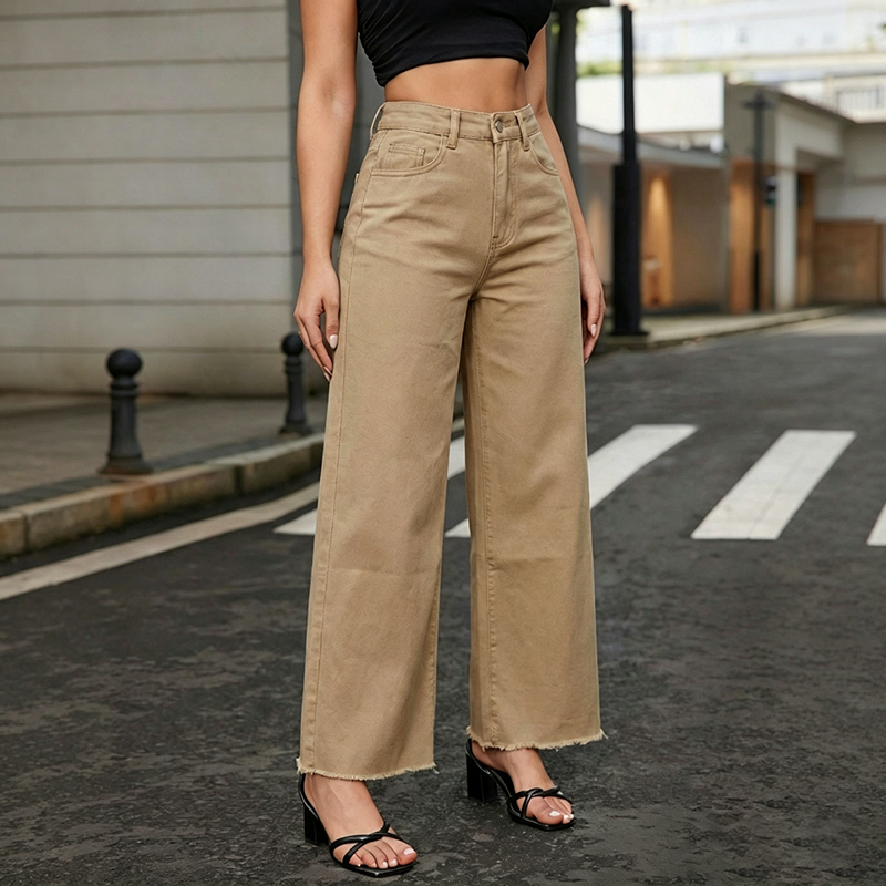Low-stretch straight-leg raw-hem cropped jeans