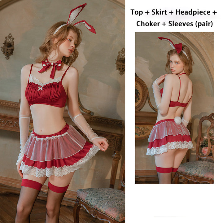 Sexy Bunny Girl Outfit: Midriff-baring, form-fitting mini skirt