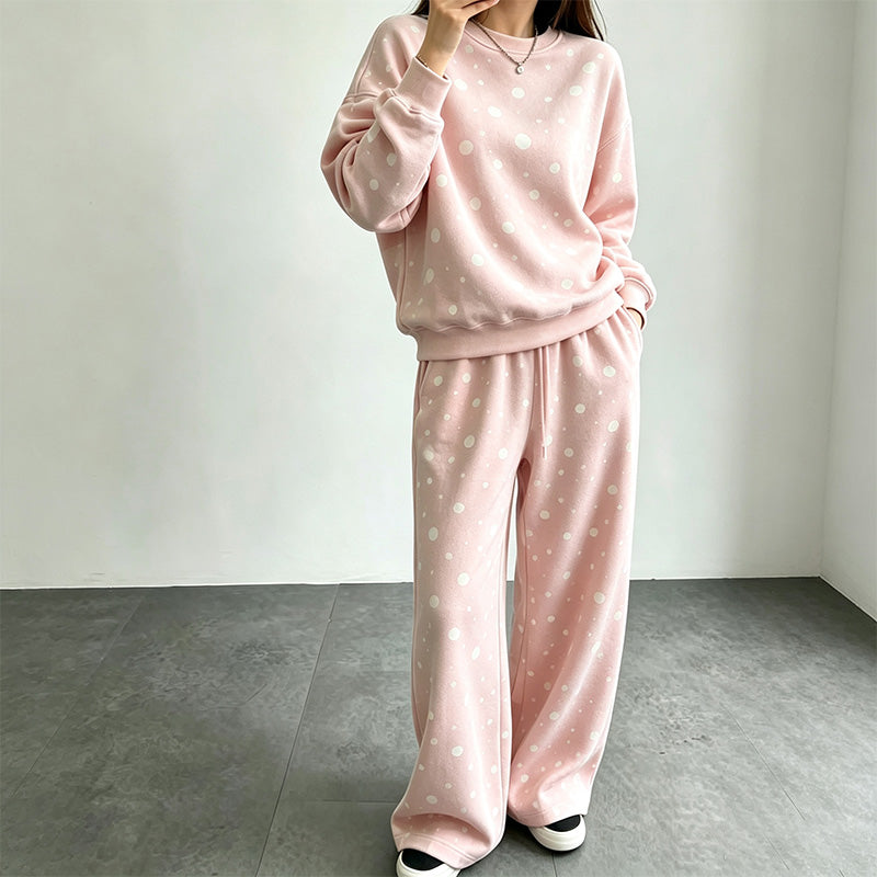 Retro-style loose sweatshirt set