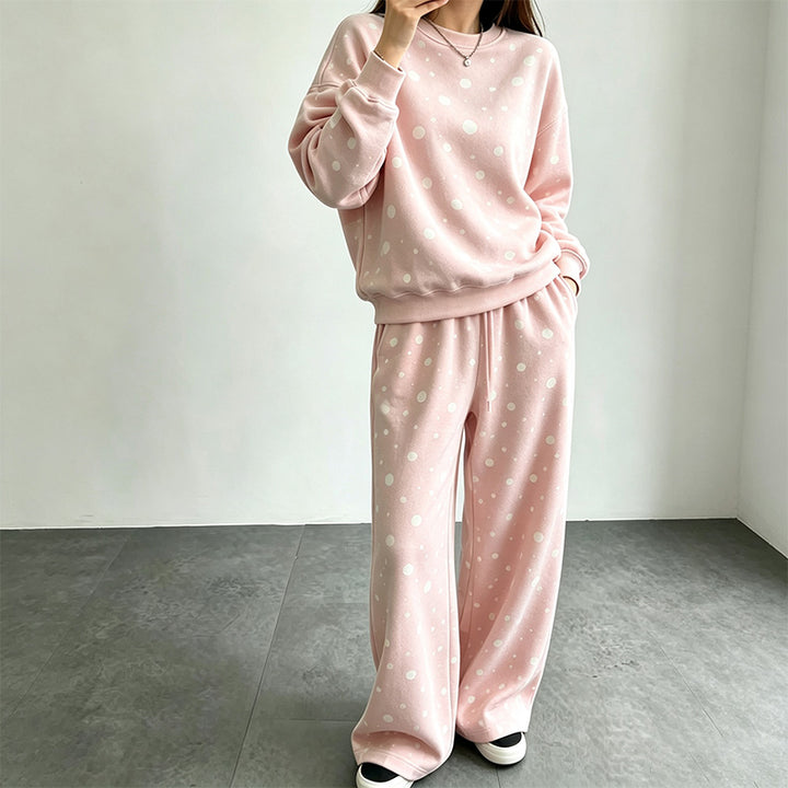 Retro-style loose sweatshirt set