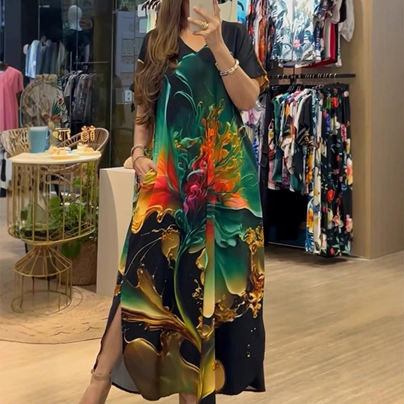 New loose-fit, plus-size printed dress
