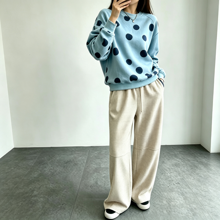Retro-style loose sweatshirt set