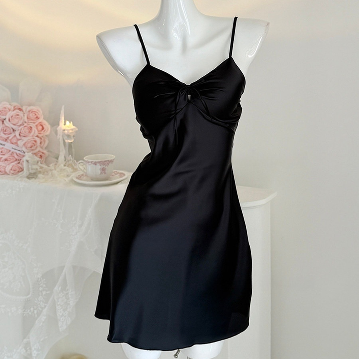 Ice-silk and lace camisole nightdress, featuring built-in pads and a bow detail