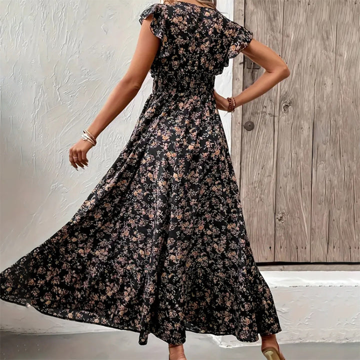 New Summer Stylish Floral Dress with a Full Skirt