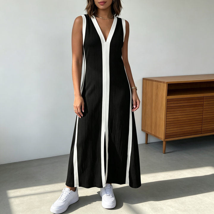 Plus-size striped sleeveless loose V-neck tank dress with side slits