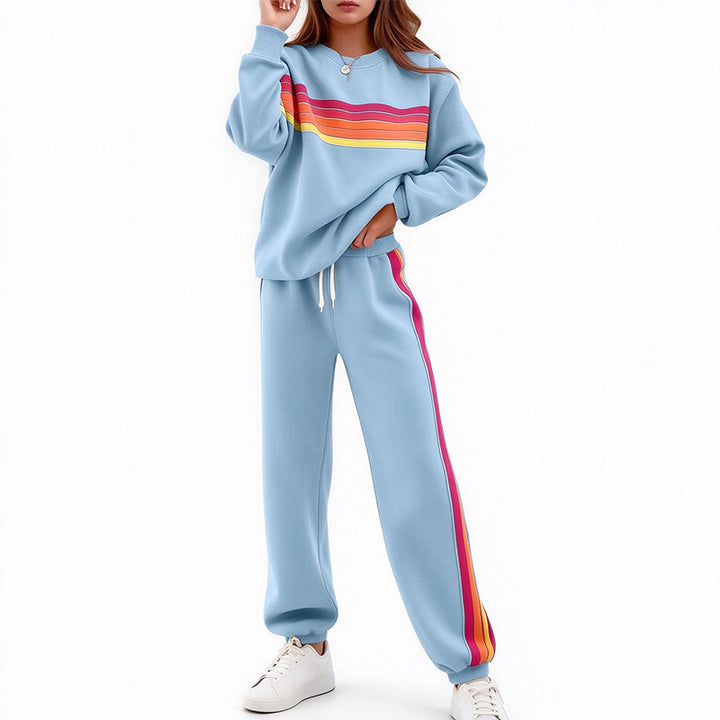 Loose-fit striped sweatshirt and trousers set for autumn/winter