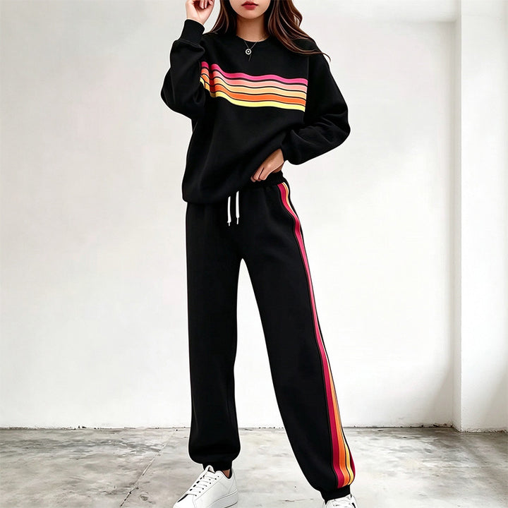 Loose-fit striped sweatshirt and trousers set for autumn/winter