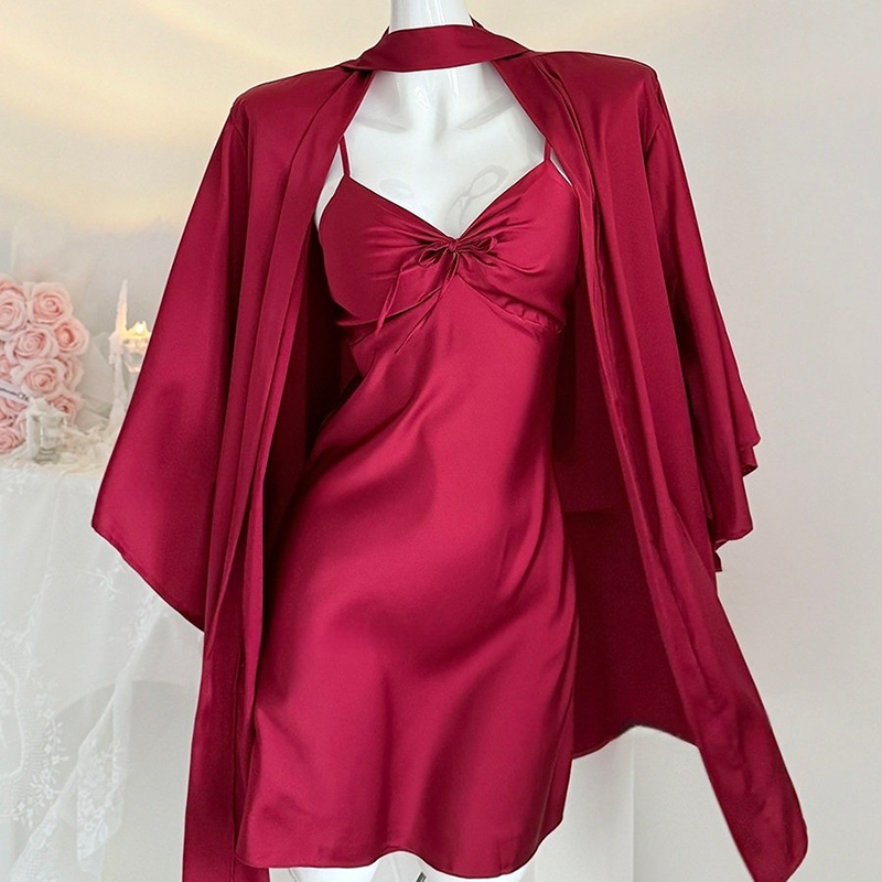 Ice-silk and lace camisole nightdress, featuring built-in pads and a bow detail