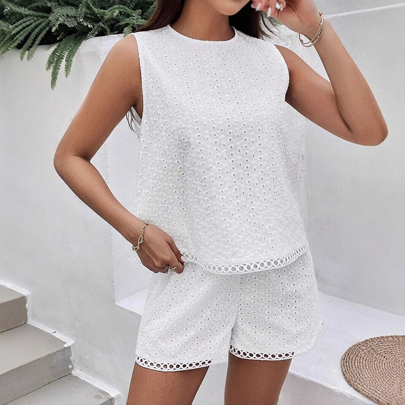 Solid-color backless embroidered tank top and shorts two-piece set