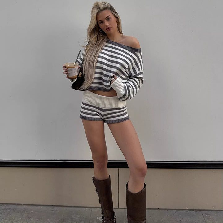New Spring/Summer Solid-Color Sweater and Mini Skirt Set
