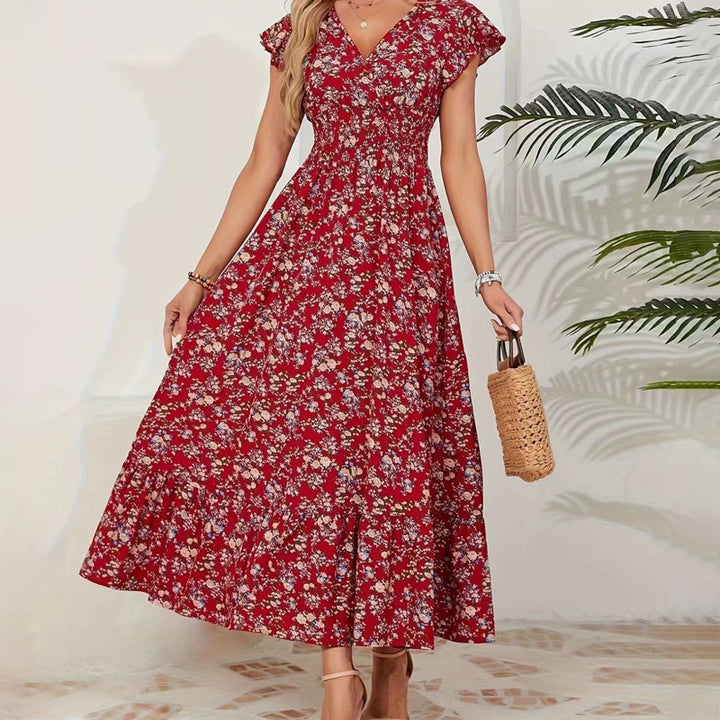 New Summer Stylish Floral Dress with a Full Skirt