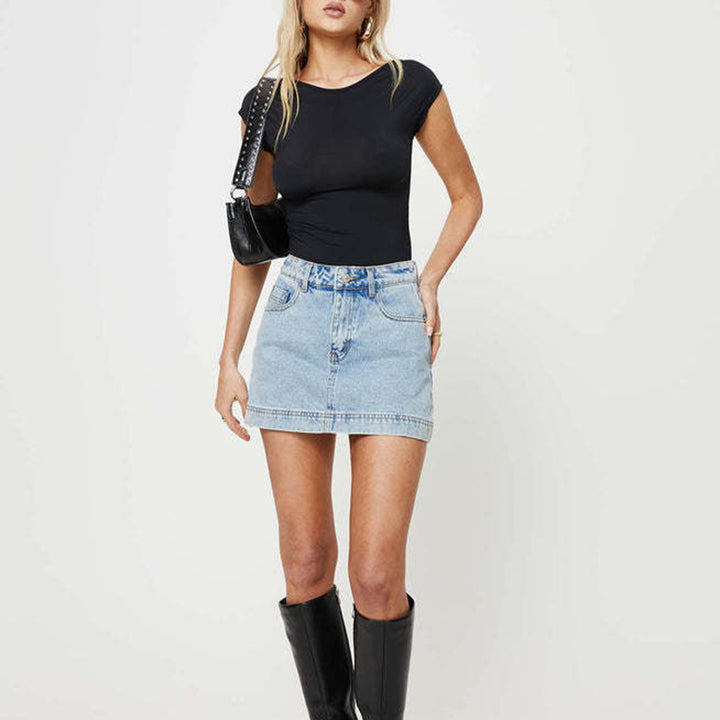 Fitted vintage-style denim culottes