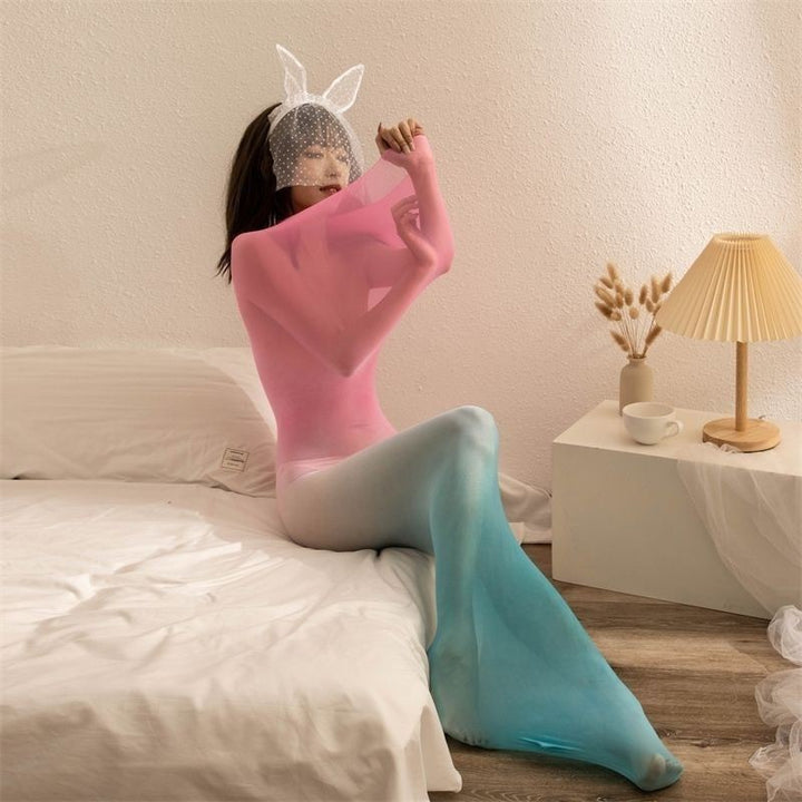 Shiny and silky sleeping bag-style stockings