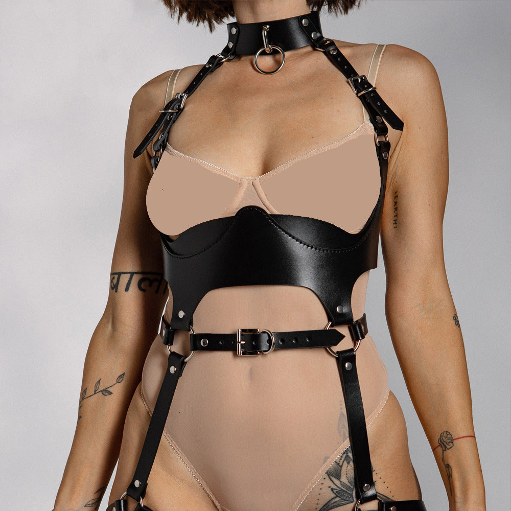 Sexy leather bondage belt