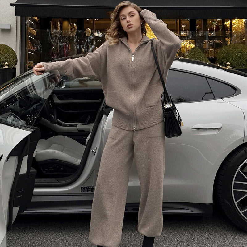 Collared knit top with two-way zipper and wide-leg trousers set