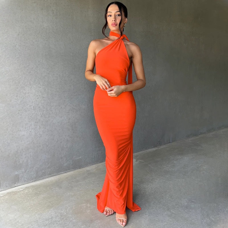 Sexy rückenfreies, plissiertes, schlankes, einfarbiges, ärmelloses, elegantes Kleid