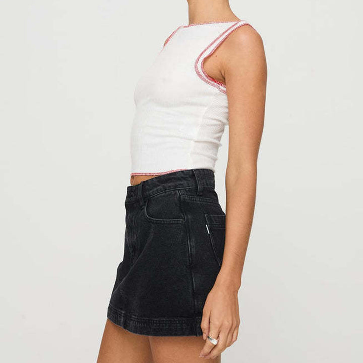 Fitted vintage-style denim culottes