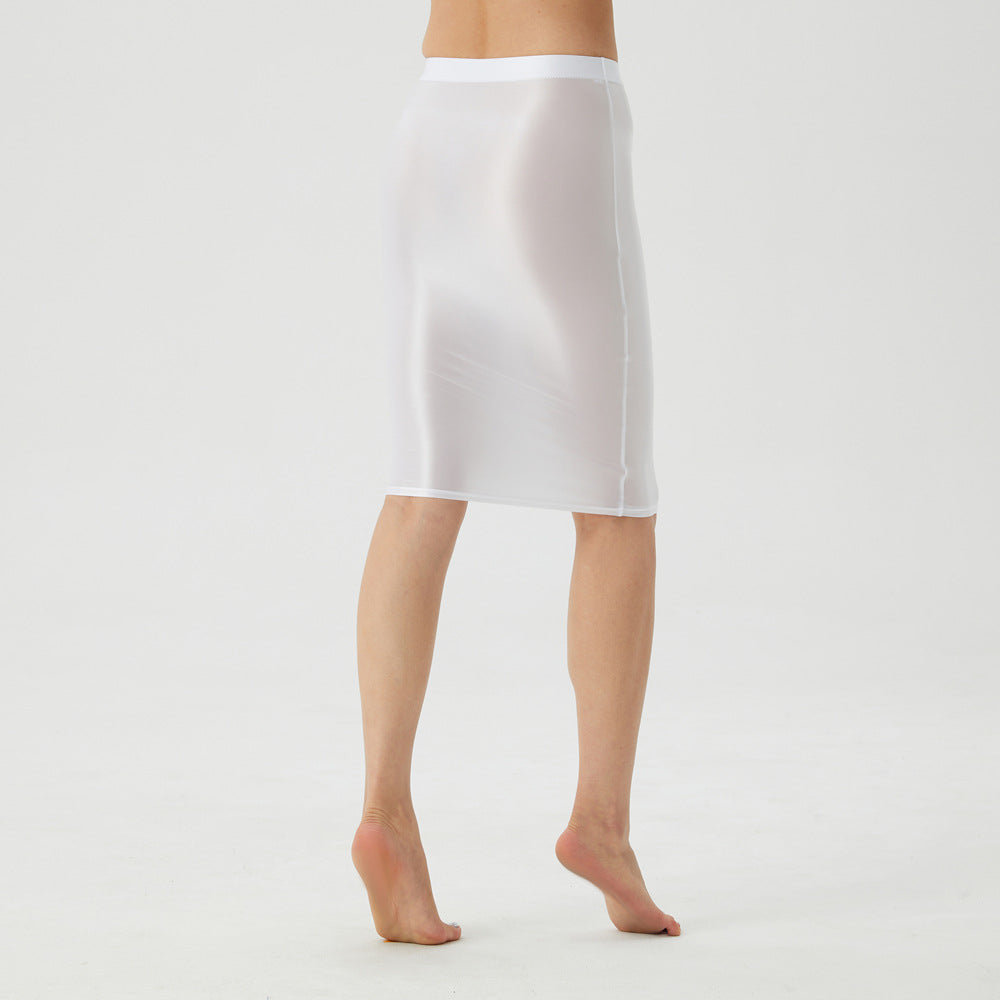 A lightweight, silky, form-fitting skirt.