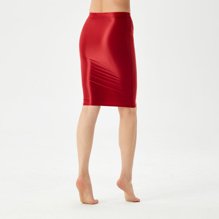 A lightweight, silky, form-fitting skirt.