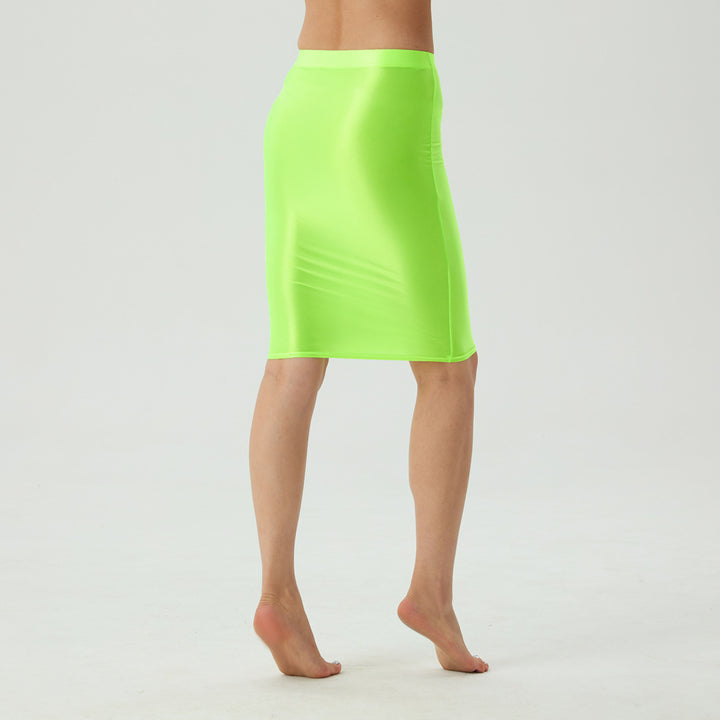 A lightweight, silky, form-fitting skirt.