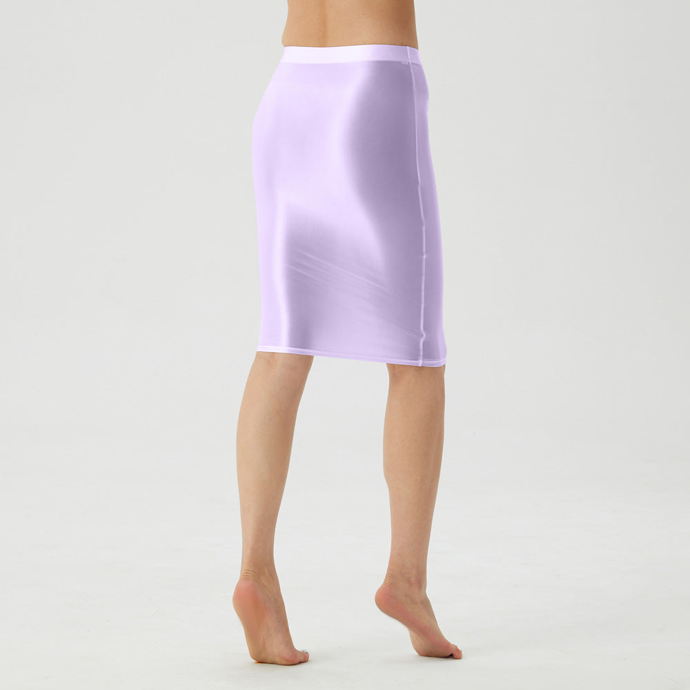A lightweight, silky, form-fitting skirt.