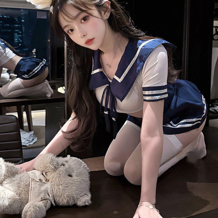 Sexy Uniform Cosplay: Schoolgirl Outfit