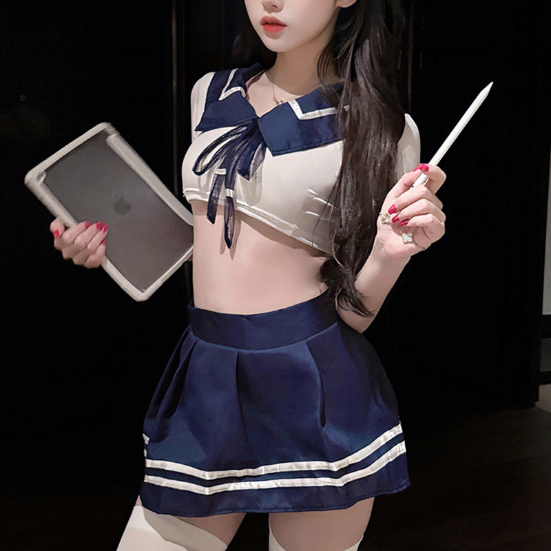 Sexy Uniform Cosplay: Schoolgirl Outfit
