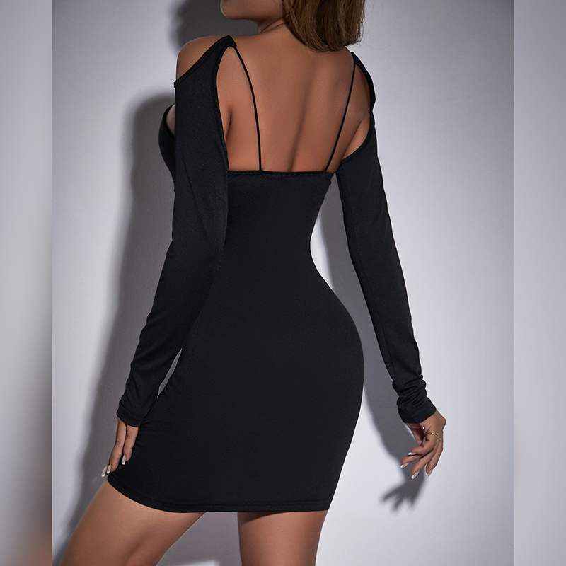 New Backless Solid-Color Long-Sleeve Dress