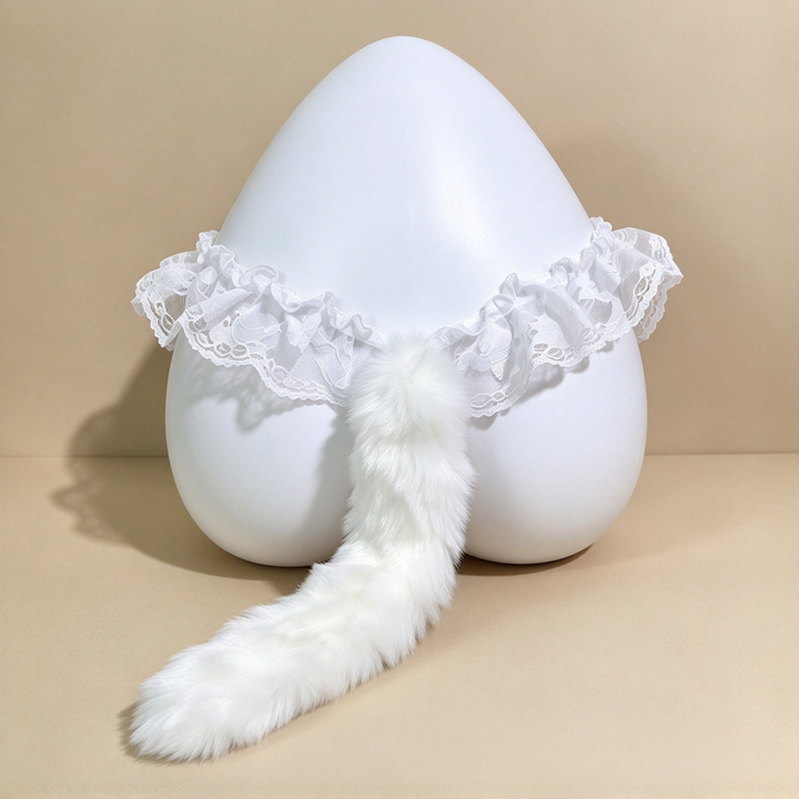 Fox-tail pearl thong